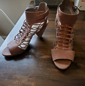 Vince Camuto Wedges